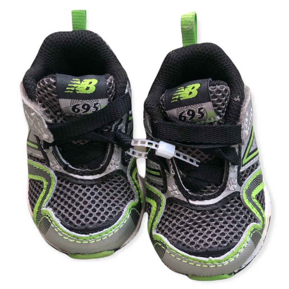 Tiny New Balance 695